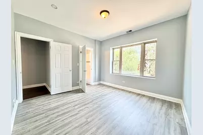7821 S Phillips Avenue #3, Chicago, IL 60649 - Photo 12