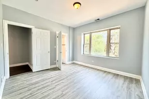 7821 S Phillips Ave, Chicago, IL 60649 - Photo 12