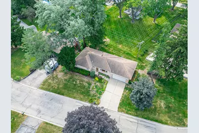 508 Oak Drive, East Dundee, IL 60118 - Photo 4
