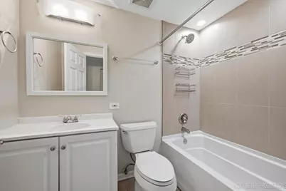 817 Stamford Court, Schaumburg, IL 60193 - Photo 20