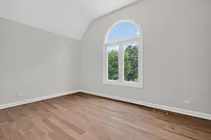 701 S Wilmette Ave, Westmont, IL 60559 - Photo 32