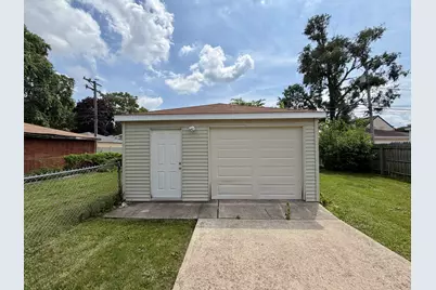 14613 Avers Avenue, Midlothian, IL 60445 - Photo 6