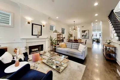 2229 W Farragut Avenue, Chicago, IL 60625 - Photo 4