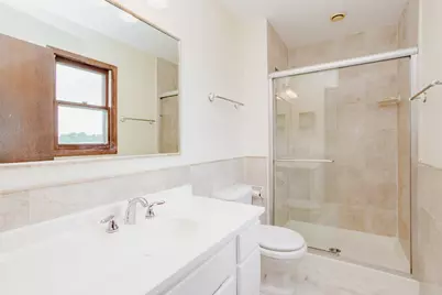 358 E Beech Drive, Schaumburg, IL 60193 - Photo 16