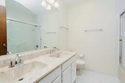 358 E Beech Drive, Schaumburg, IL 60193 - Photo 12