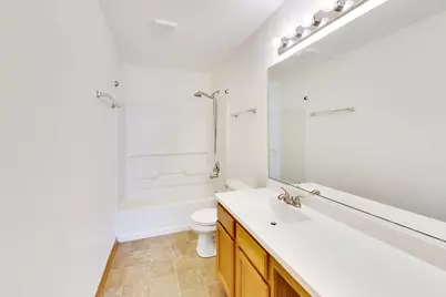 131 Springbrook Trail S, Oswego, IL 60543 - Photo 12