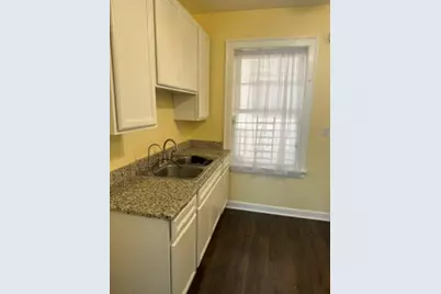 2432 W Greenleaf Avenue #2, Chicago, IL 60645 - Photo 10