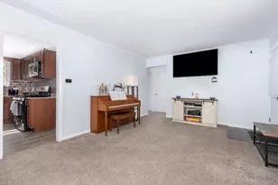 17638 Roosevelt Ave, Homewood, IL 60430 - Photo 8