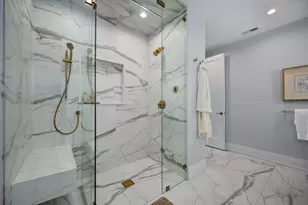 3037 N Lincoln Ave, Chicago, IL 60657 - Photo 20