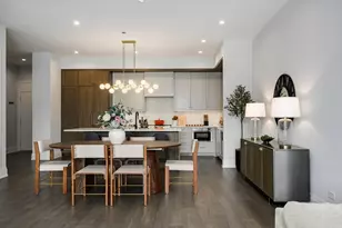 3037 N Lincoln Ave, Chicago, IL 60657 - Photo 10