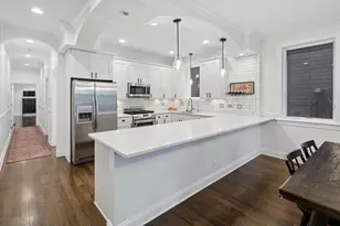 3216 N Ravenswood Ave, Chicago, IL 60657 - Photo 8