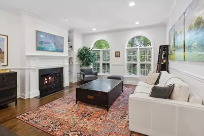 3216 N Ravenswood Avenue #1N, Chicago, IL 60657 - Photo 2