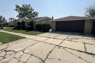 [Address not provided], Oak Lawn, IL 60453 - Photo 2