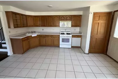 [Address not provided], Oak Lawn, IL 60453 - Photo 12