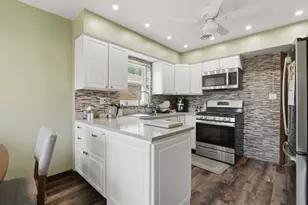 5023 N Natoma Ave, Chicago, IL 60656 - Photo 6