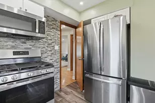 5023 N Natoma Ave, Chicago, IL 60656 - Photo 8