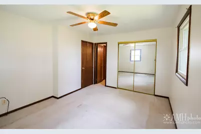 1871 S Oaklawn Drive, Saint Anne, IL 60964 - Photo 24