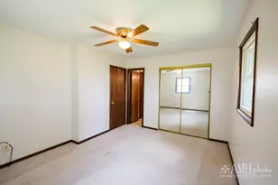 1871 S Oaklawn Dr, Saint Anne, IL 60964 - Photo 24