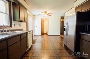 1871 S Oaklawn Dr, Saint Anne, IL 60964 - Photo 20