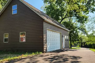 24 Magnolia Dr, Putnam, IL 61560 - Photo 4