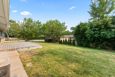 109 Landmeier Road, Elk Grove Village, IL 60007 - Photo 20