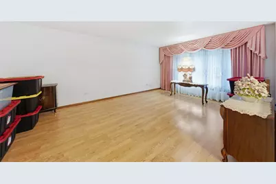 15625 Narcissus Lane, Orland Park, IL 60462 - Photo 2