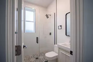 2753 W Chicago Ave, Chicago, IL 60622 - Photo 12