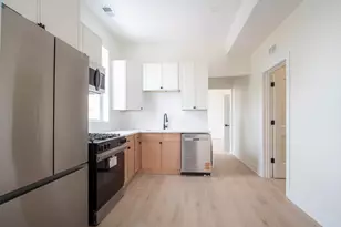 2753 W Chicago Ave, Chicago, IL 60622 - Photo 8