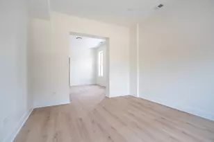 2753 W Chicago Ave, Chicago, IL 60622 - Photo 2