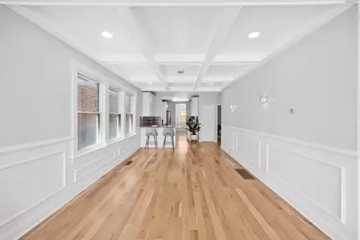 8526 S Euclid Avenue, Chicago, IL 60617 - Photo 6