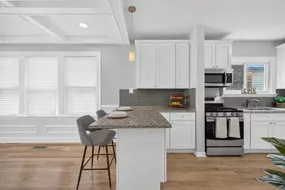 8526 S Euclid Avenue, Chicago, IL 60617 - Photo 8