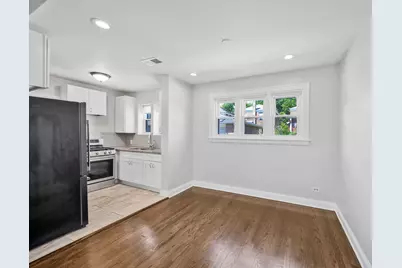 8526 S Euclid Avenue, Chicago, IL 60617 - Photo 26