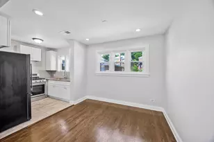 8526 S Euclid Ave, Chicago, IL 60617 - Photo 26