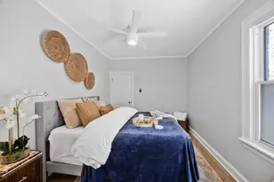 8526 S Euclid Ave, Chicago, IL 60617 - Photo 12