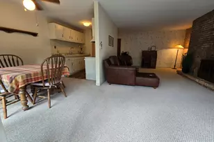 5600 Hillcrest Ln, Lisle, IL 60532 - Photo 12