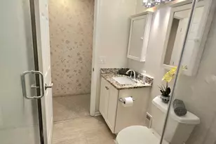 5600 Hillcrest Ln, Lisle, IL 60532 - Photo 6