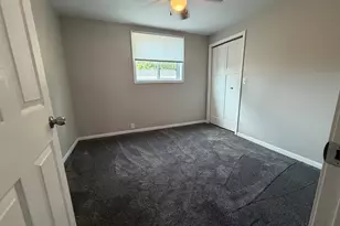 412 W Lafayette St, Ottawa, IL 61350 - Photo 6