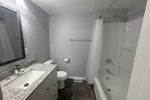 412 W Lafayette St, Ottawa, IL 61350 - Photo 4