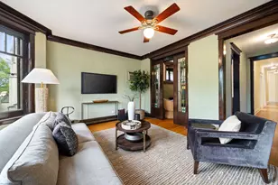711 Washington Blvd, Oak Park, IL 60302 - Photo 4