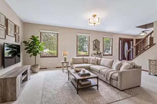 1107 Rosewood St, Shorewood, IL 60404 - Photo 6