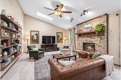 1107 Rosewood Street, Shorewood, IL 60404 - Photo 2