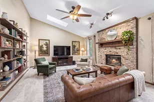1107 Rosewood St, Shorewood, IL 60404 - Photo 2