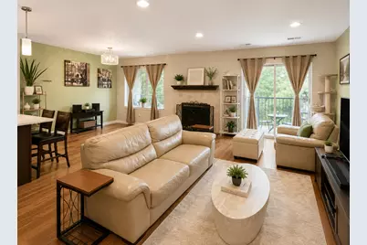 3050 Pheasant Creek Drive #406, Northbrook, IL 60062 - Photo 6