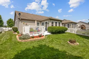 823 Karen Dr, Hampshire, IL 60140 - Photo 6
