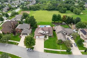 15164 Olympic Ln, Lockport, IL 60441 - Photo 4