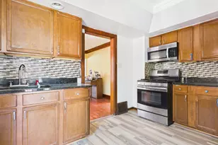 340 156th Pl, Calumet City, IL 60409 - Photo 8