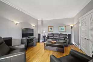 3520 N Lake Shore Dr, Chicago, IL 60657 - Photo 8