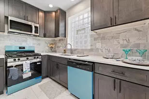 8942 S Aberdeen St, Chicago, IL 60620 - Photo 22