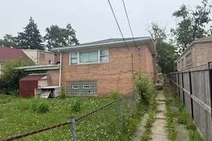 9640 S Morgan St, Chicago, IL 60643 - Photo 4