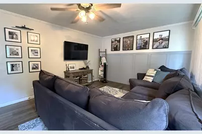 506 N Indiana Avenue, Salem, IL 62881 - Photo 2